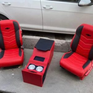 99-06 Chevy Front Seats with Console